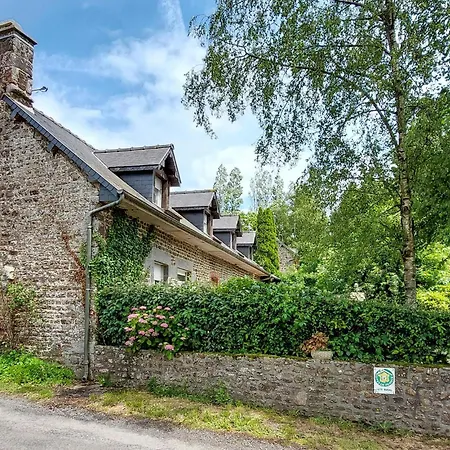 Pet Friendly In With Wifi La Chapelle-Urée